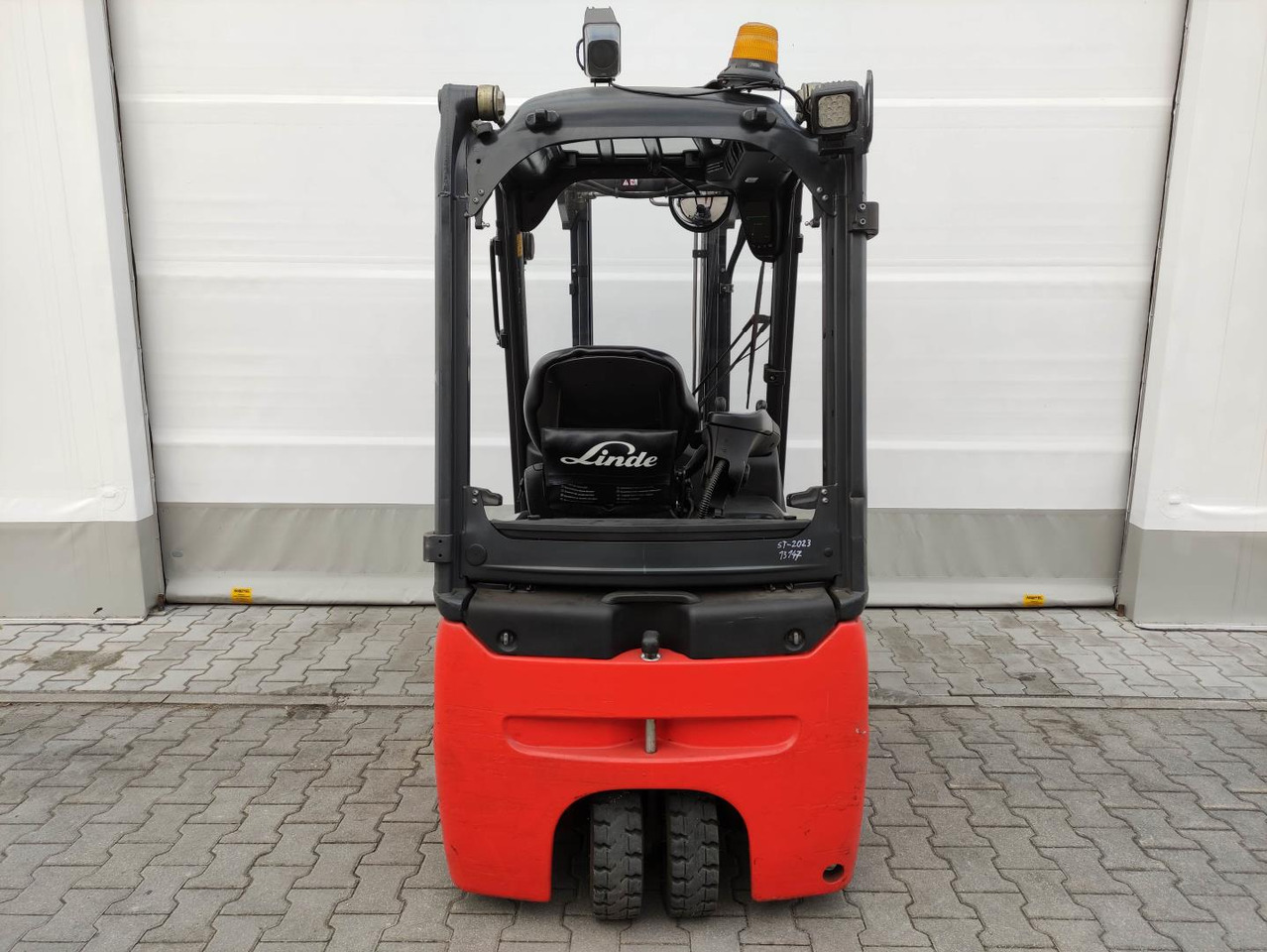 Linde E16-02-386-EVO - Electric forklift: picture 4 Linde E16-02-386-EVO - Electric forklift: picture 4