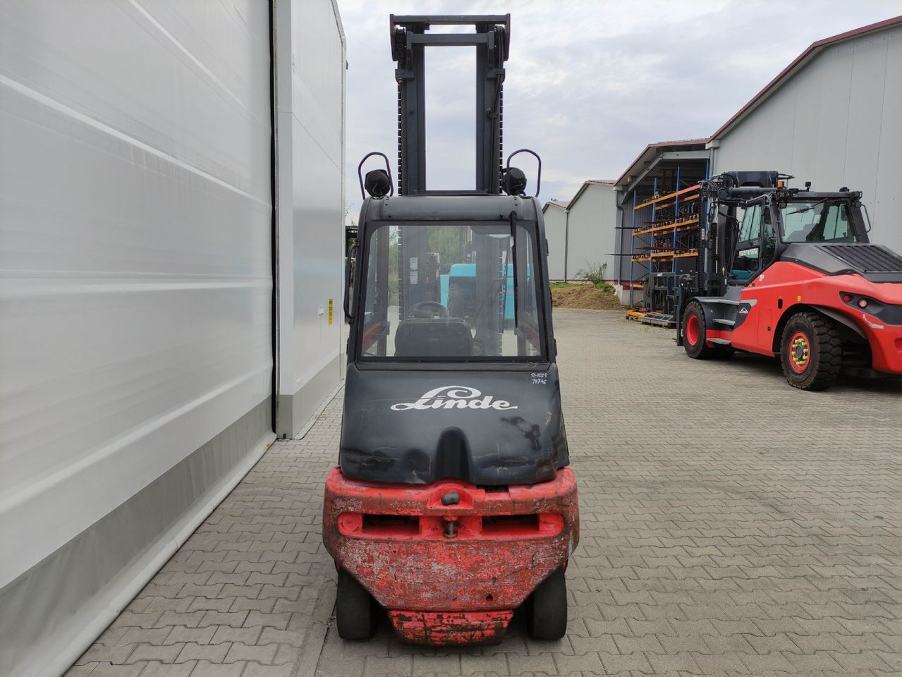 Linde E30-01-336 - Electric forklift: picture 4 Linde E30-01-336 - Electric forklift: picture 4
