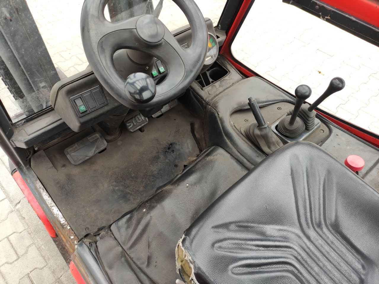 Linde E30-01-336 - Electric forklift: picture 5 Linde E30-01-336 - Electric forklift: picture 5