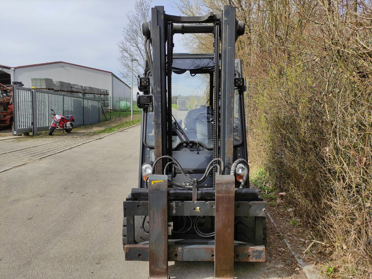 Linde E35L-01-387 - Electric forklift: picture 3 Linde E35L-01-387 - Electric forklift: picture 3
