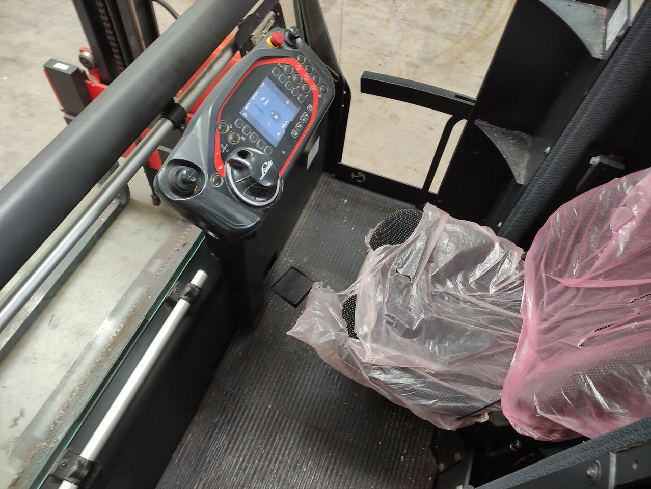 Linde K-Schwenk - Order picker: picture 5 Linde K-Schwenk - Order picker: picture 5