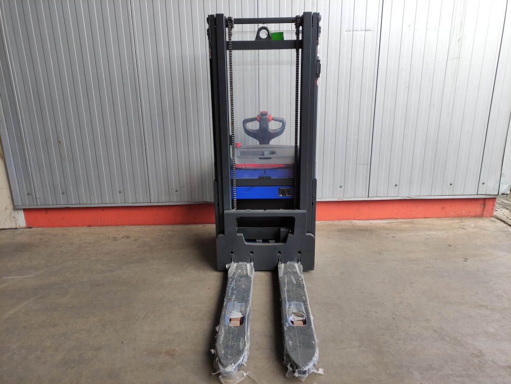 Linde L14i-1173 - Stacker: picture 4 Linde L14i-1173 - Stacker: picture 4