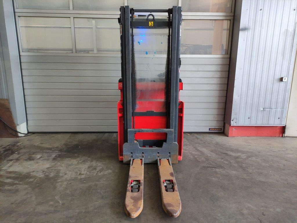 Linde L16R - Stacker: picture 3 Linde L16R - Stacker: picture 3