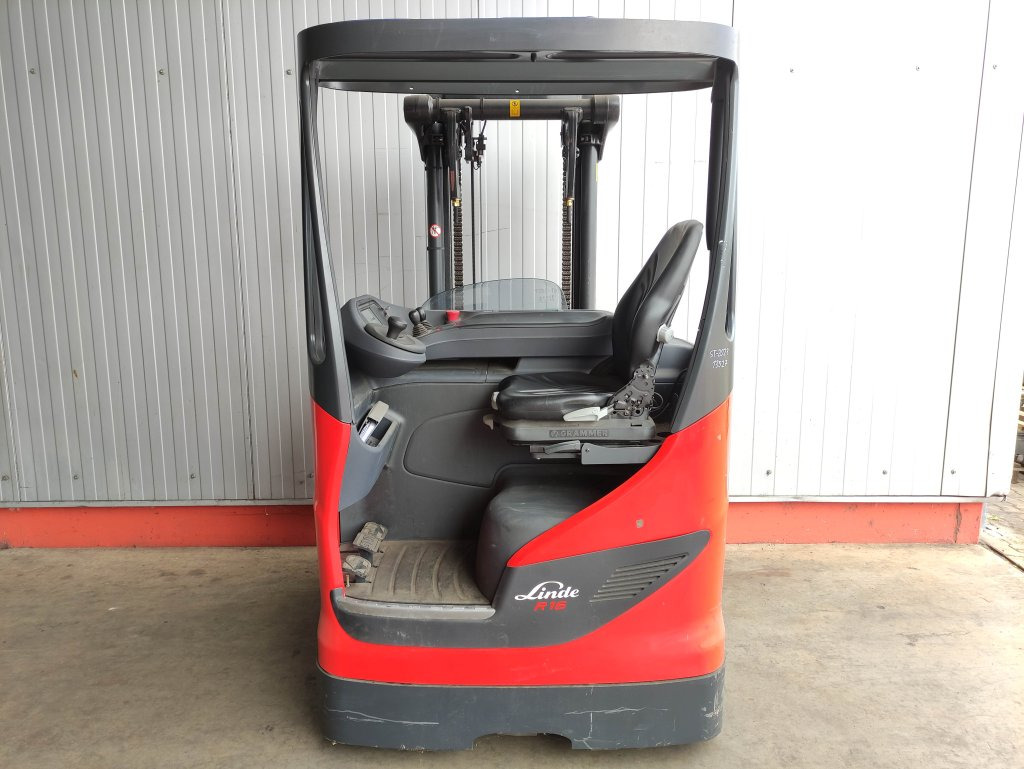 Linde R10B-01-112 - Reach truck: picture 4 Linde R10B-01-112 - Reach truck: picture 4