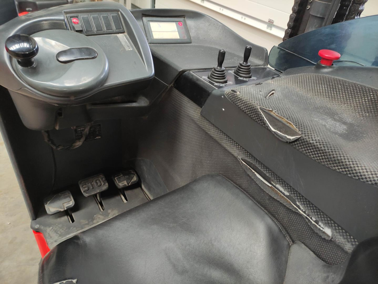 Linde R14G-12-115 *LACK NEU* - Reach truck: picture 5 Linde R14G-12-115 *LACK NEU* - Reach truck: picture 5
