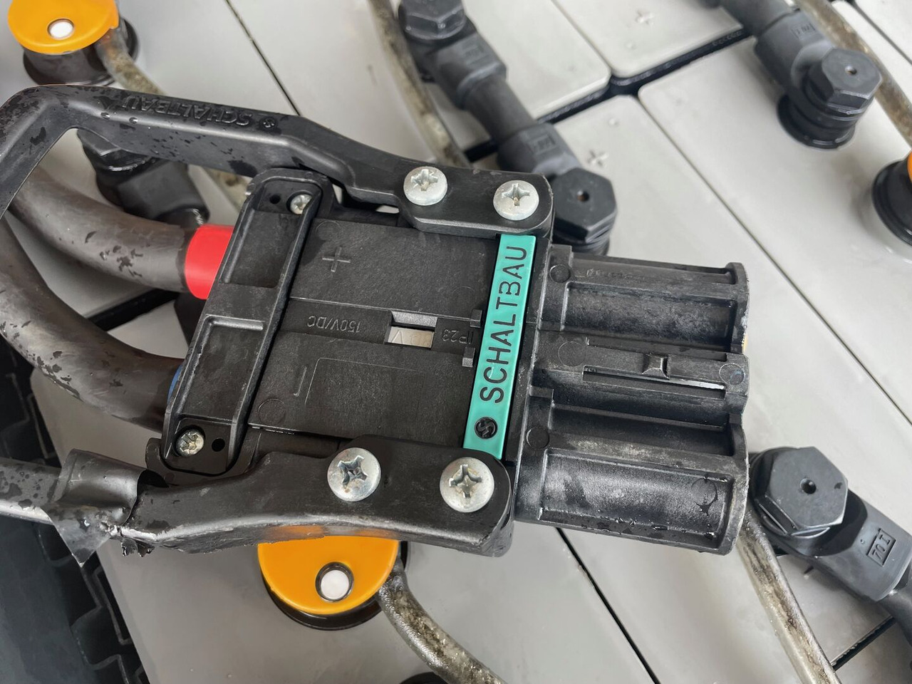 Sunlight 80V 6 PzS 930 - Battery for Material handling equipment: picture 4 Sunlight 80V 6 PzS 930 - Battery for Material handling equipment: picture 4