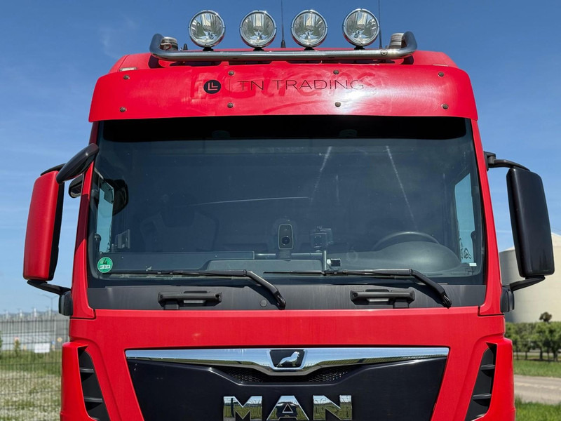 Tractor unit MAN 18.500 FULL AIR, ALCOA, TV, INVERTER, MICROWAVE, TOP.: picture 6 Tractor unit MAN 18.500 FULL AIR, ALCOA, TV, INVERTER, MICROWAVE, TOP.: picture 6