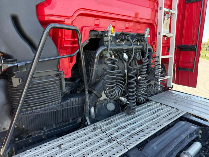 Tractor unit MAN 18.500 FULL AIR, ALCOA, TV, INVERTER, MICROWAVE, TOP.: picture 15 Tractor unit MAN 18.500 FULL AIR, ALCOA, TV, INVERTER, MICROWAVE, TOP.: picture 15