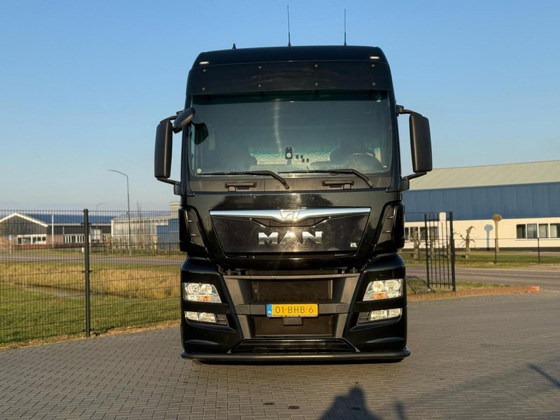 MAN TGX 18.440 NL TRUCK, ALCOA WHEELS, 2X TANK. - Tractor unit: picture 3 MAN TGX 18.440 NL TRUCK, ALCOA WHEELS, 2X TANK. - Tractor unit: picture 3