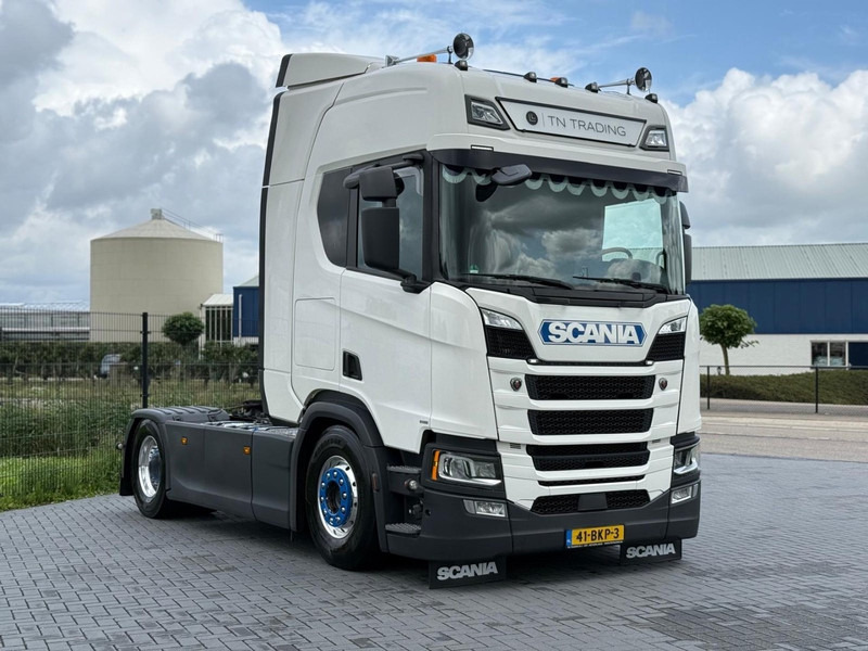 Scania R450 VOL LUCHT, SMART TACHO 2, ALCOA, RETARDER, LEER, VOL VOL! - Tractor unit: picture 1 Scania R450 VOL LUCHT, SMART TACHO 2, ALCOA, RETARDER, LEER, VOL VOL! - Tractor unit: picture 1