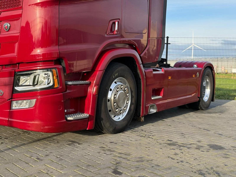 Scania R580 V8 NGS 2 TANKS, RETARDER, LEDER, ALU, VOLLUCHT, SMART V2, PARK COOL. - Tractor unit: picture 2 Scania R580 V8 NGS 2 TANKS, RETARDER, LEDER, ALU, VOLLUCHT, SMART V2, PARK COOL. - Tractor unit: picture 2