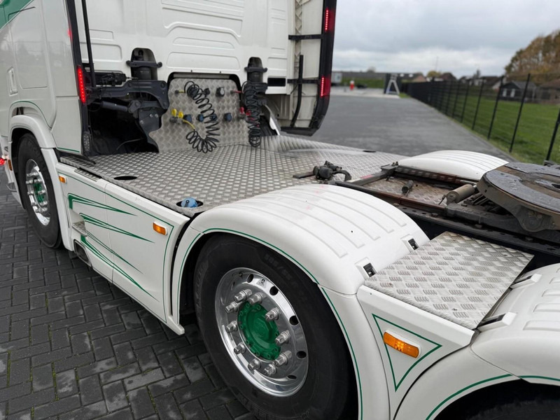 Tractor unit Scania R660 FULL AIR, LEATHER, ALCOA, SHOW INTERIOR, TOP.: picture 10 Tractor unit Scania R660 FULL AIR, LEATHER, ALCOA, SHOW INTERIOR, TOP.: picture 10
