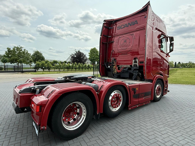 Scania S520 V8 NGS SHOWTRUCK, KLEP IN UITLAAT, 6X2/4, VOLLUCHT, RETARDER. - Tractor unit: picture 5 Scania S520 V8 NGS SHOWTRUCK, KLEP IN UITLAAT, 6X2/4, VOLLUCHT, RETARDER. - Tractor unit: picture 5