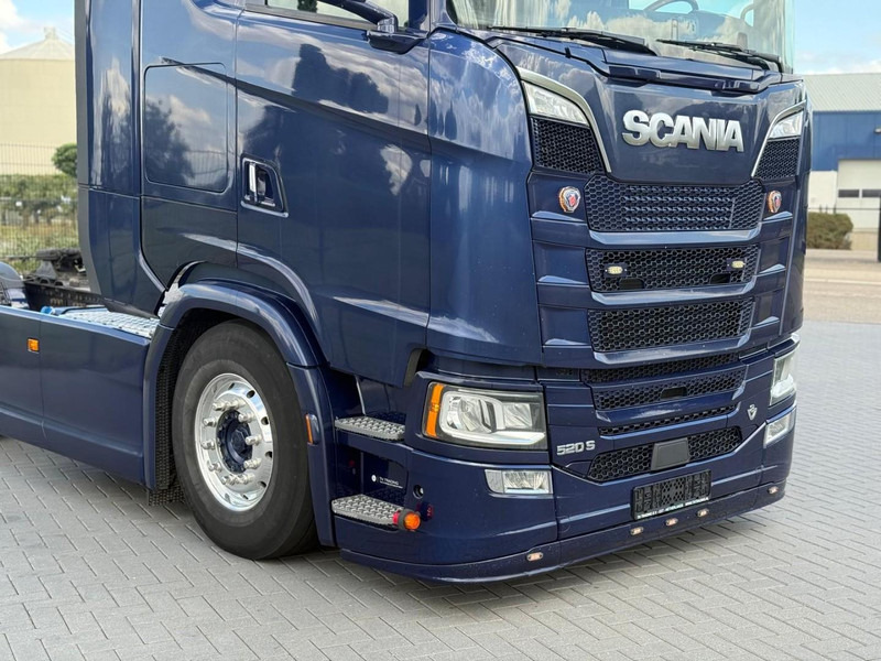Scania S520 VOLLUCHT, ALCOA, 6 LUCHT BALGEN, LEER. - Tractor unit: picture 2 Scania S520 VOLLUCHT, ALCOA, 6 LUCHT BALGEN, LEER. - Tractor unit: picture 2