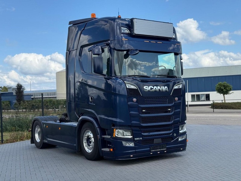 Scania S520 VOLLUCHT, ALCOA, 6 LUCHT BALGEN, LEER. - Tractor unit: picture 1 Scania S520 VOLLUCHT, ALCOA, 6 LUCHT BALGEN, LEER. - Tractor unit: picture 1
