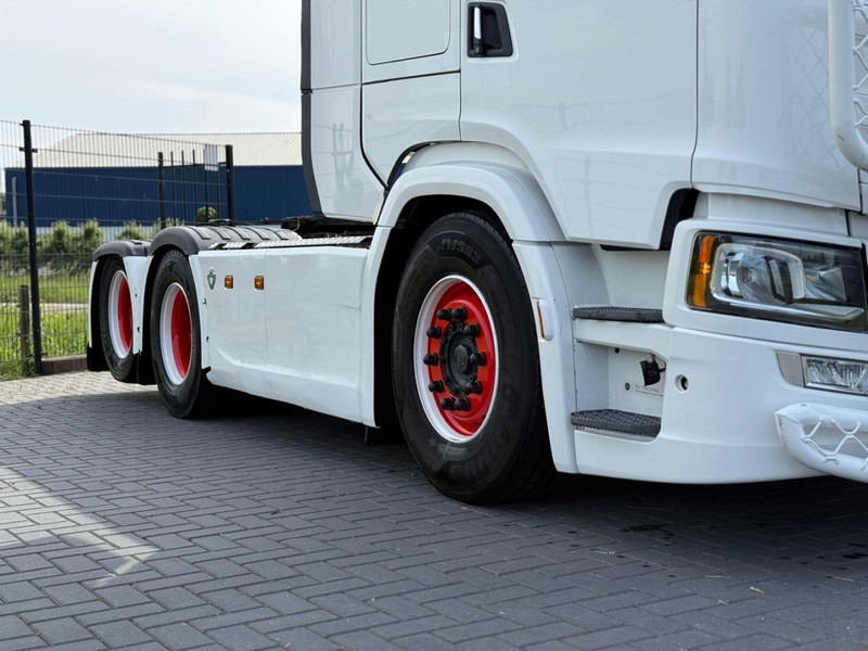 Scania S580 VOLLUCHT, PTO, LEER, RETARDER, TV, 3.15WB, BULLBAR. - Tractor unit: picture 2 Scania S580 VOLLUCHT, PTO, LEER, RETARDER, TV, 3.15WB, BULLBAR. - Tractor unit: picture 2