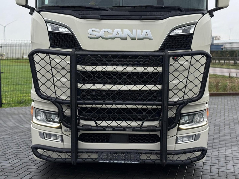 Scania S660 3.15WB, FULL AIR, RETARDER, LEATHER, KING OF THE ROAD, BULLBAR, - Tractor unit: picture 4 Scania S660 3.15WB, FULL AIR, RETARDER, LEATHER, KING OF THE ROAD, BULLBAR, - Tractor unit: picture 4