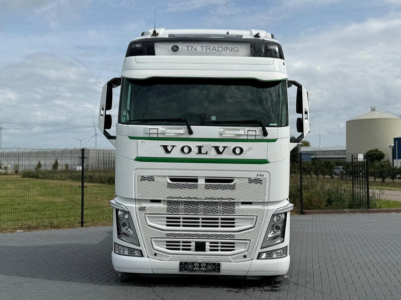Volvo FH 13.500 VOLLUCHT, RETARDER, LEER, 2 TANKS, TOP AUTO. - Tractor unit: picture 3 Volvo FH 13.500 VOLLUCHT, RETARDER, LEER, 2 TANKS, TOP AUTO. - Tractor unit: picture 3