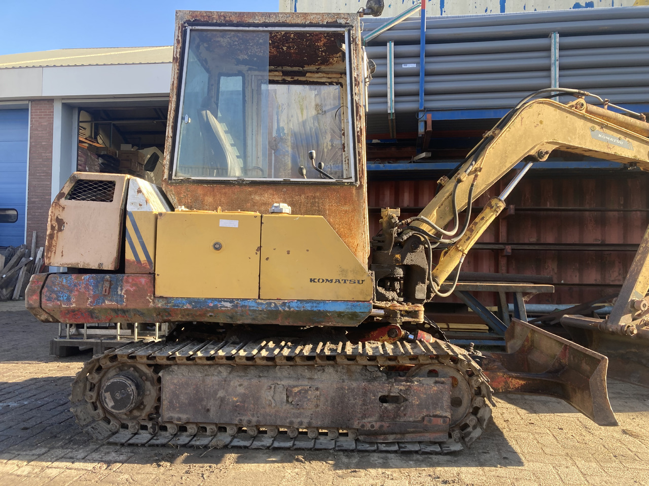 KOMATSU PC30-5 - Mini excavator: picture 5 KOMATSU PC30-5 - Mini excavator: picture 5