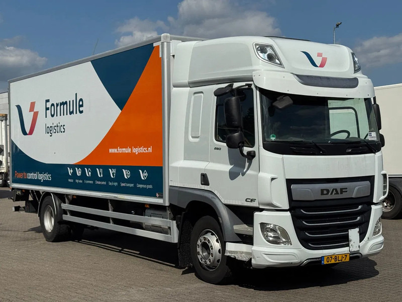 DAF CF 260 4x2 Gesloten Opbouw / Euro 6 / Laadklep / Apk! - Box truck: picture 2 DAF CF 260 4x2 Gesloten Opbouw / Euro 6 / Laadklep / Apk! - Box truck: picture 2
