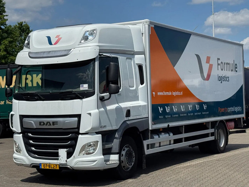 DAF CF 260 4x2 Gesloten Opbouw / Euro 6 / Laadklep / Apk! - Box truck: picture 1 DAF CF 260 4x2 Gesloten Opbouw / Euro 6 / Laadklep / Apk! - Box truck: picture 1