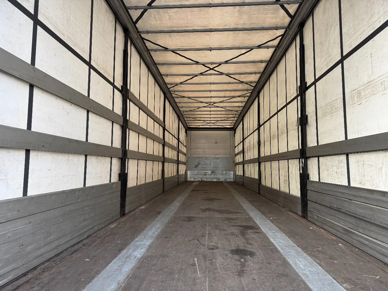 Kögel Schuifzeil -dak / SAF-Disc - Curtainsider semi-trailer: picture 4 Kögel Schuifzeil -dak / SAF-Disc - Curtainsider semi-trailer: picture 4