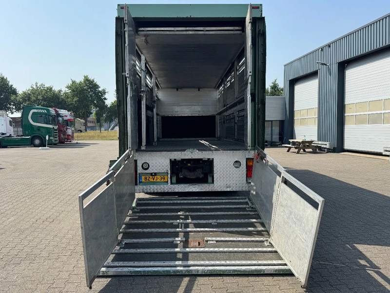 Mercedes-Benz Actros 1832 L 1 - 2 Stock Animal Transport - Livestock truck: picture 5 Mercedes-Benz Actros 1832 L 1 - 2 Stock Animal Transport - Livestock truck: picture 5