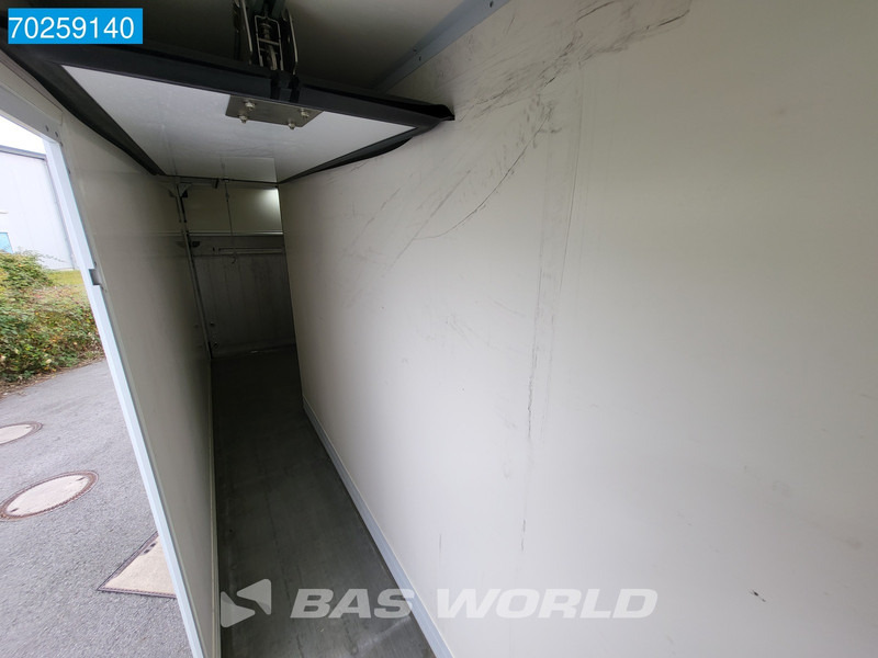 Refrigerator truck Mercedes-Benz Atego 816 4X2 7.49t Thermoking B-100 Max Ladebordwand Junge Euro 6: picture 18