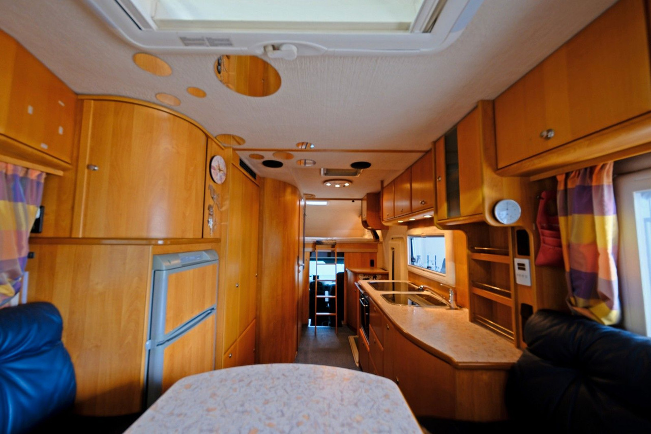 Alcove motorhome Concorde Charisma A 740R/Automatik/Rundsitz/Solar/Klima: picture 8