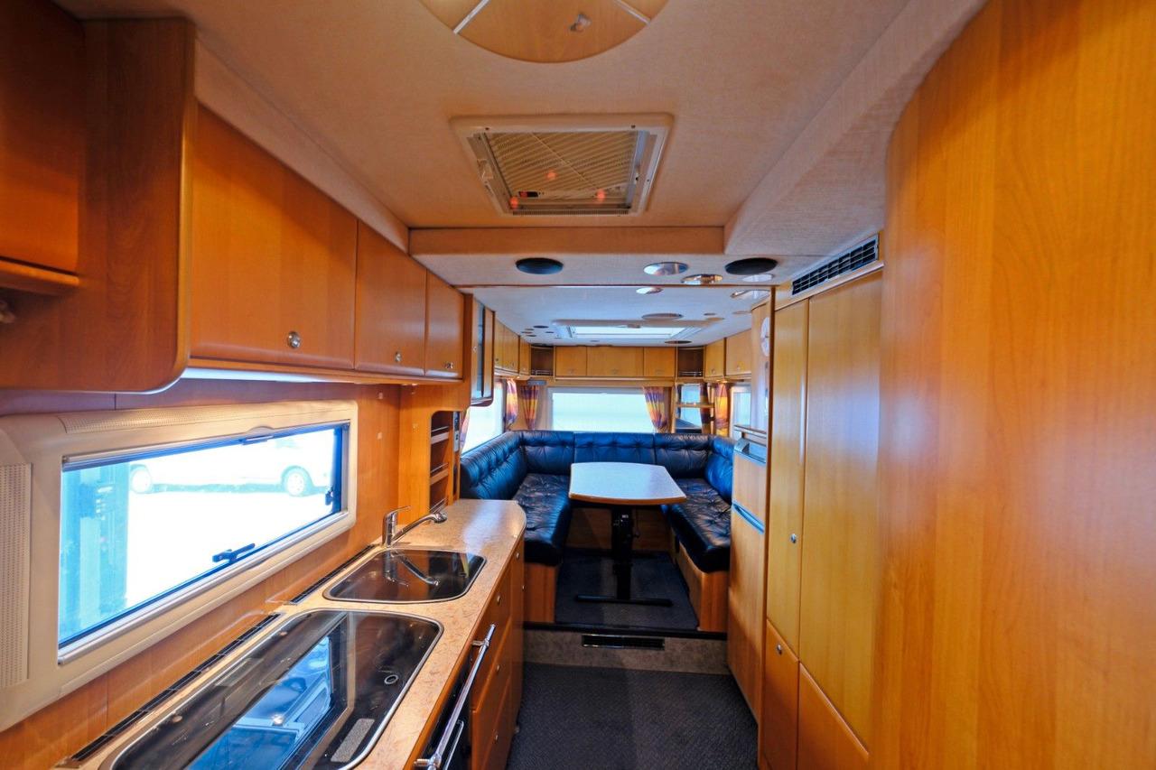 Alcove motorhome Concorde Charisma A 740R/Automatik/Rundsitz/Solar/Klima: picture 7