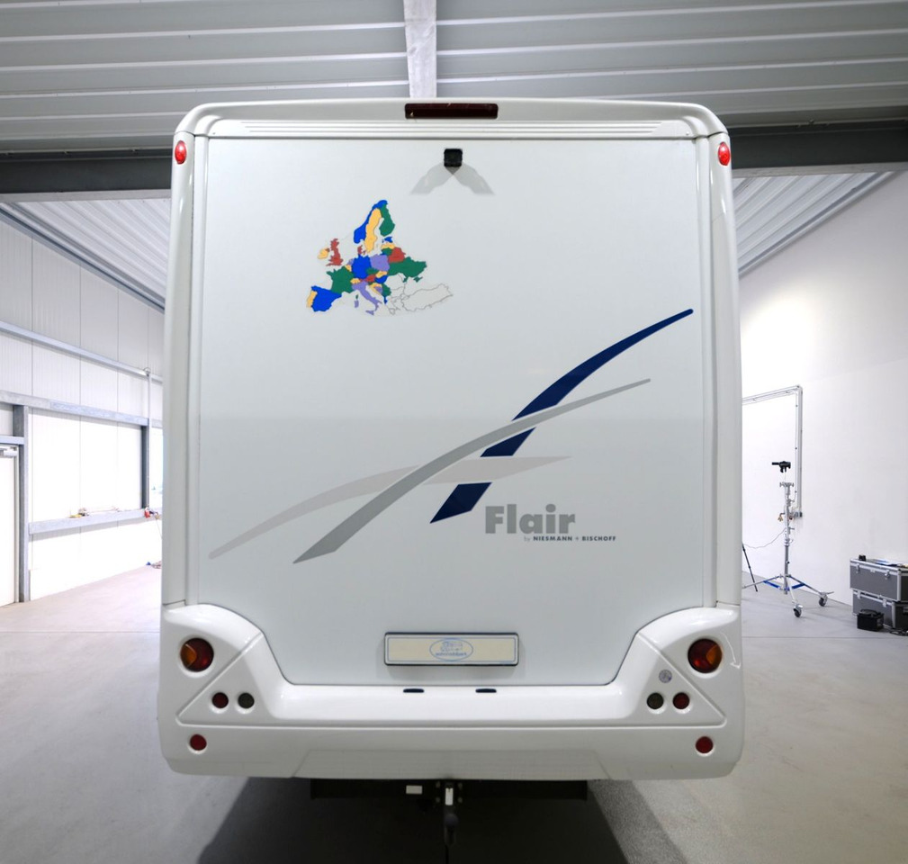 Niesmann + Bischoff Flair I 8000 EB / Automatik / Einzelbetten / TOP - Integrated motorhome: picture 5 Niesmann + Bischoff Flair I 8000 EB / Automatik / Einzelbetten / TOP - Integrated motorhome: picture 5