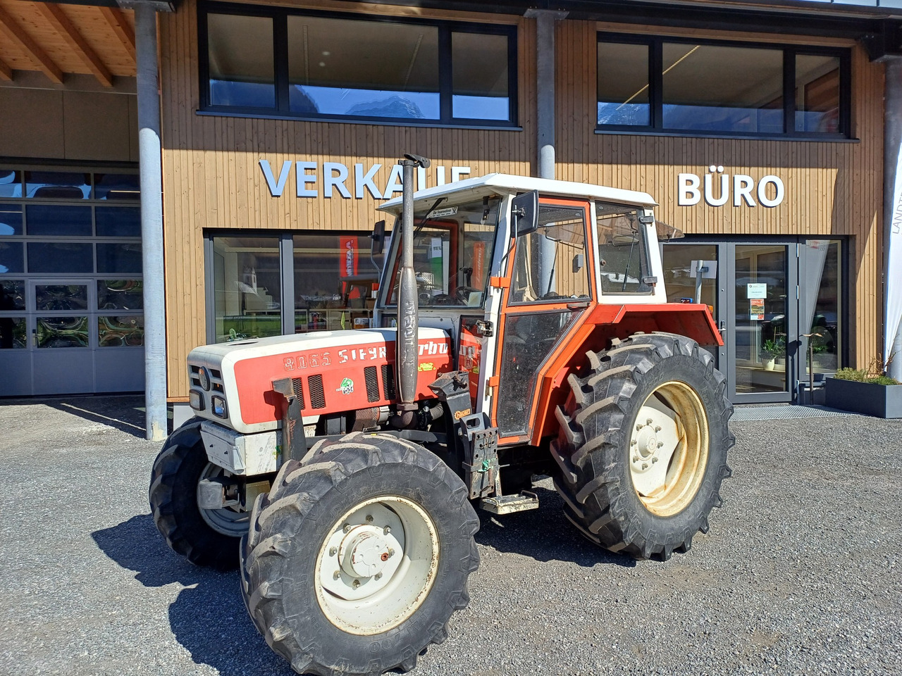 Steyr 8065 A (22836) - Farm tractor: picture 1 Steyr 8065 A (22836) - Farm tractor: picture 1