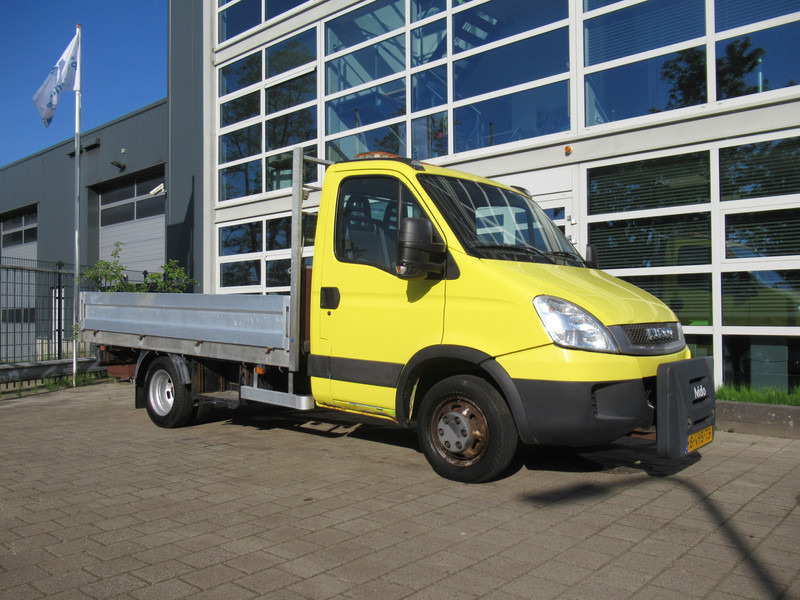 Iveco Daily 50C17 3.0D 125KW EEV 345 PickUp NIDO DIN - Open body delivery van: picture 5 Iveco Daily 50C17 3.0D 125KW EEV 345 PickUp NIDO DIN - Open body delivery van: picture 5