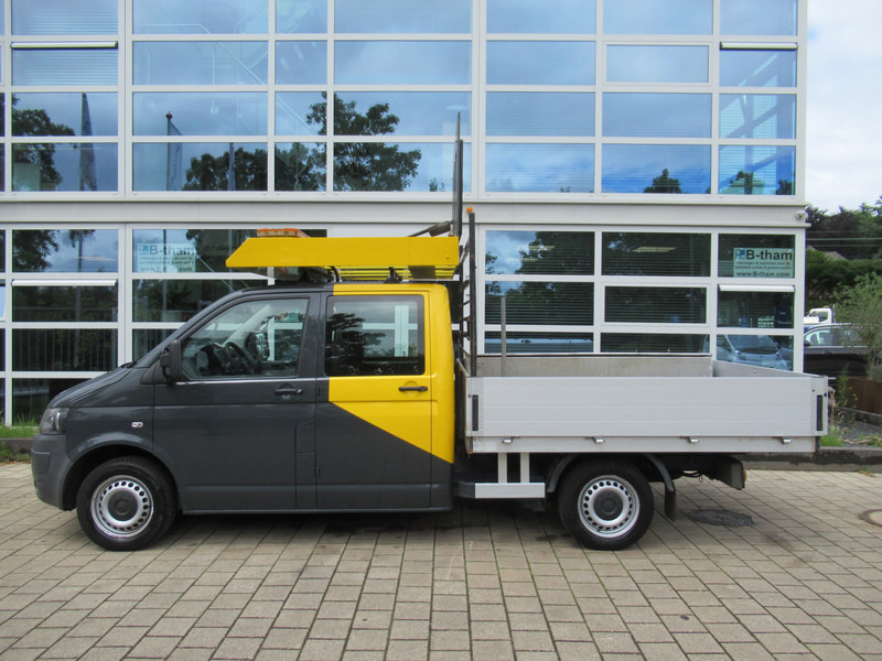 Volkswagen Transporter T5 2.0 TDI 75KW L2H1 DOKA dubbelcabine Kipper Actiebord - Tipper van, Combi van: picture 5 Volkswagen Transporter T5 2.0 TDI 75KW L2H1 DOKA dubbelcabine Kipper Actiebord - Tipper van, Combi van: picture 5