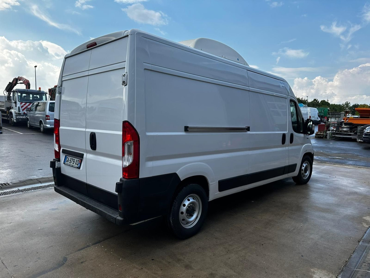 Fiat Ducato Isberg Pharma-Kühler -30°C/4°C/22°C - Refrigerated delivery van: picture 4 Fiat Ducato Isberg Pharma-Kühler -30°C/4°C/22°C - Refrigerated delivery van: picture 4
