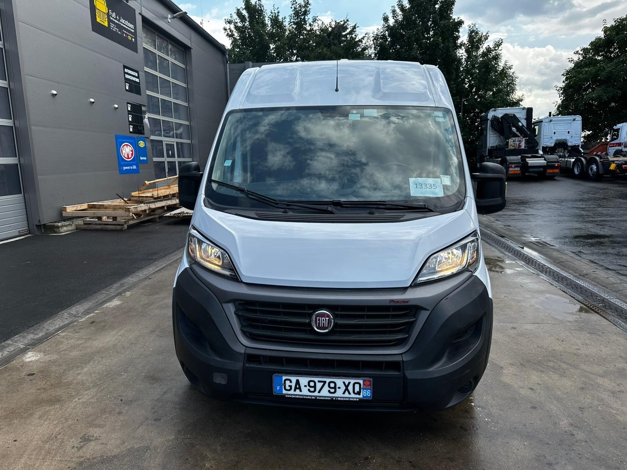 Fiat Ducato Isberg Pharma-Kühler -30°C/4°C/22°C - Refrigerated delivery van: picture 2 Fiat Ducato Isberg Pharma-Kühler -30°C/4°C/22°C - Refrigerated delivery van: picture 2