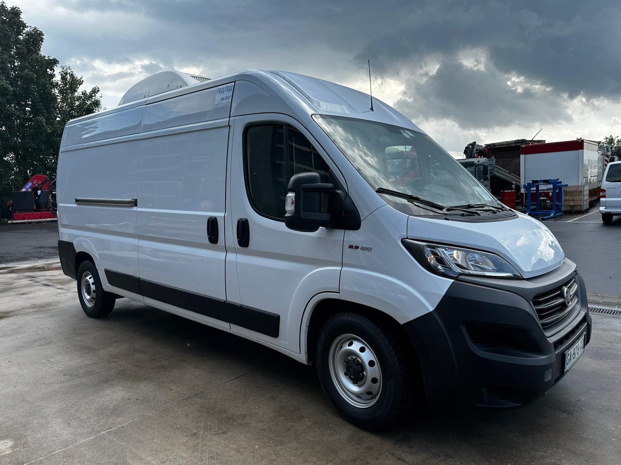 Fiat Ducato Isberg Pharma-Kühler -30°C/4°C/22°C - Refrigerated delivery van: picture 3 Fiat Ducato Isberg Pharma-Kühler -30°C/4°C/22°C - Refrigerated delivery van: picture 3