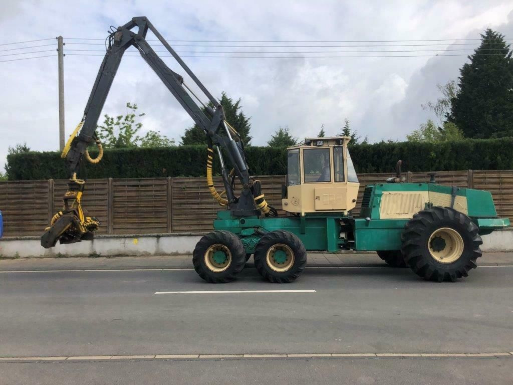 Harvester UTC 2665 inklusive Aggregat - Forestry harvester: picture 2 Harvester UTC 2665 inklusive Aggregat - Forestry harvester: picture 2