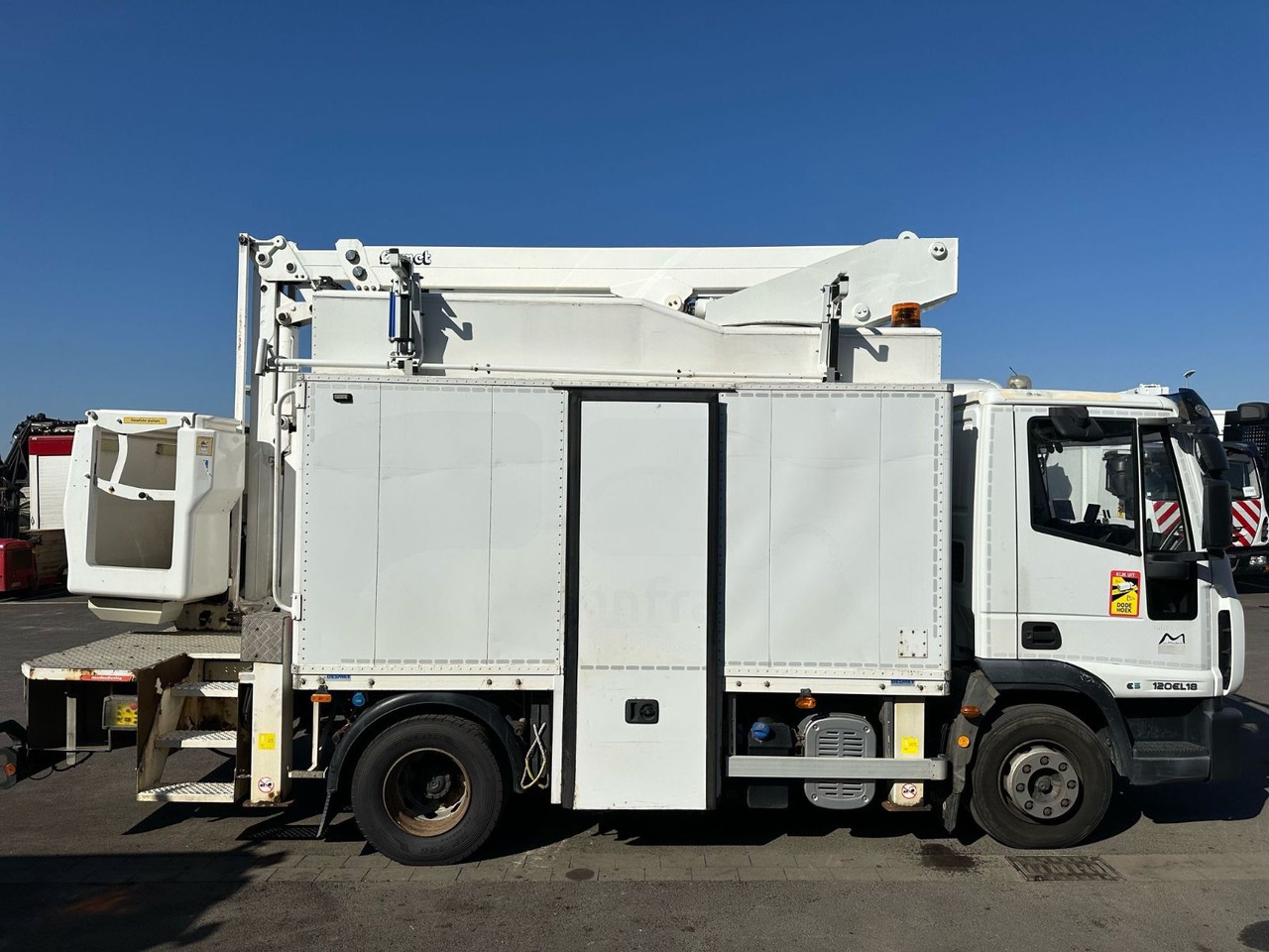Iveco EuroCargo 120E18 + COMET 151TAL*Steiger - Truck mounted aerial platform: picture 2 Iveco EuroCargo 120E18 + COMET 151TAL*Steiger - Truck mounted aerial platform: picture 2