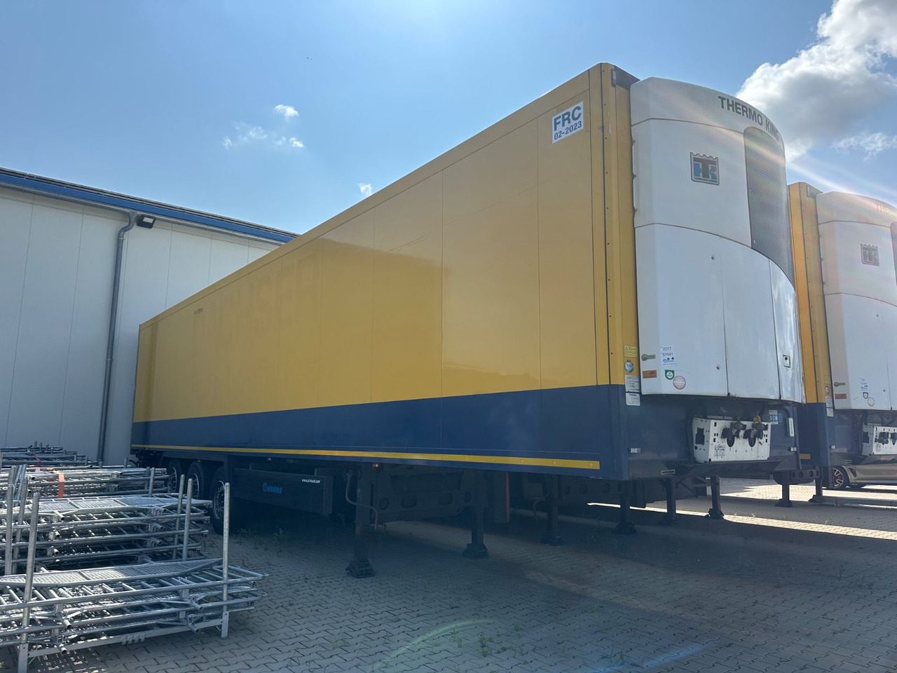 Krone Thermoking/SD TKS/SLXi 300 - Closed box semi-trailer: picture 1 Krone Thermoking/SD TKS/SLXi 300 - Closed box semi-trailer: picture 1