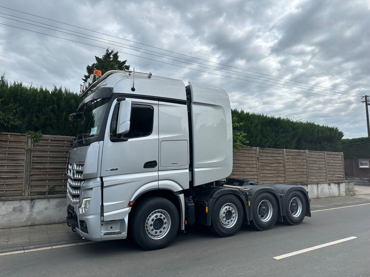 Mercedes-Benz Actros 4163 SLT 180ton/8x4/Turbo-Retarder-Kuppl. - Tractor unit: picture 1 Mercedes-Benz Actros 4163 SLT 180ton/8x4/Turbo-Retarder-Kuppl. - Tractor unit: picture 1