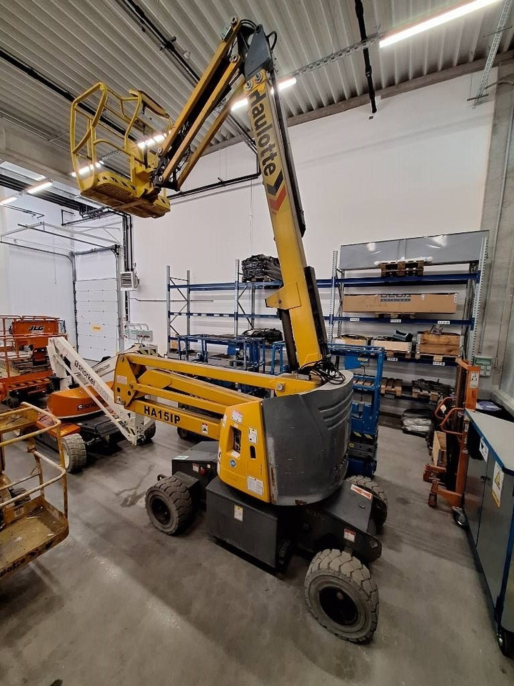 Haulotte HA 15 IP - Articulated boom: picture 1 Haulotte HA 15 IP - Articulated boom: picture 1