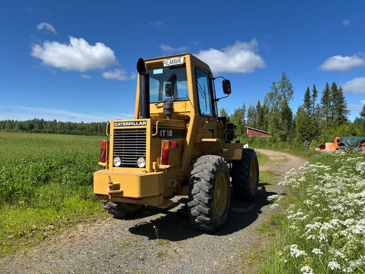 Wheel loader CAT IT12 - Wheel loader: picture 5 Wheel loader CAT IT12 - Wheel loader: picture 5