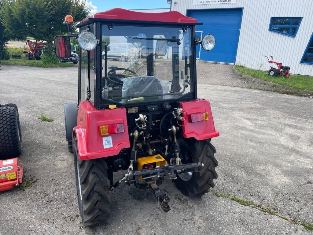 Belarus 320.4 - Farm tractor: picture 2 Belarus 320.4 - Farm tractor: picture 2