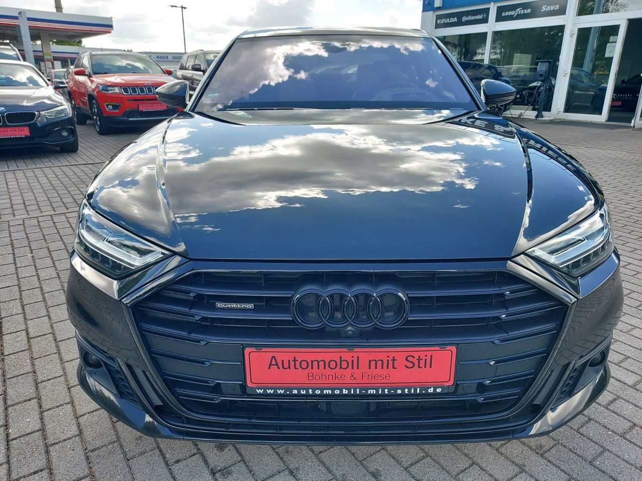 Audi A8 60 TDI quattro LED VOLL HEAD UP B&O VOLL VOL - Sedan: picture 5 Audi A8 60 TDI quattro LED VOLL HEAD UP B&O VOLL VOL - Sedan: picture 5