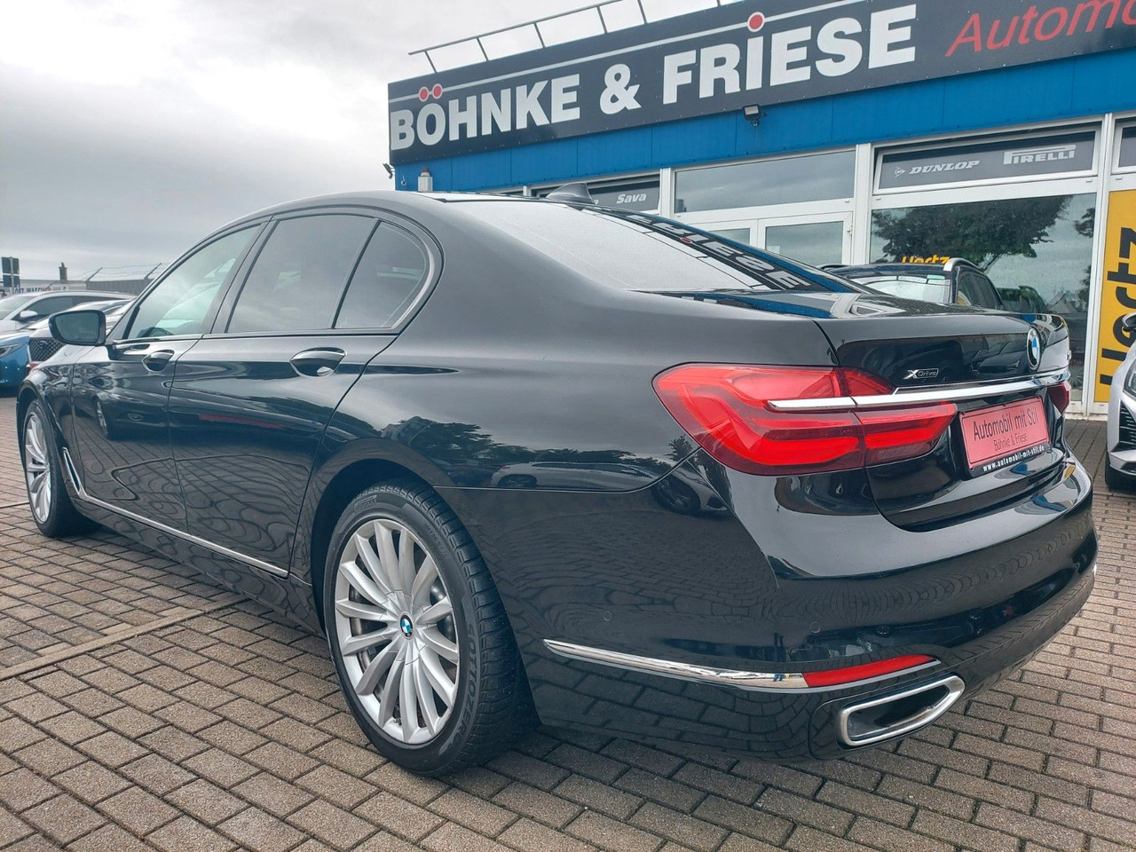 BMW 740 Baureihe 7 Lim 740 d xDrive Glasdach ACC - Sedan: picture 4 BMW 740 Baureihe 7 Lim 740 d xDrive Glasdach ACC - Sedan: picture 4
