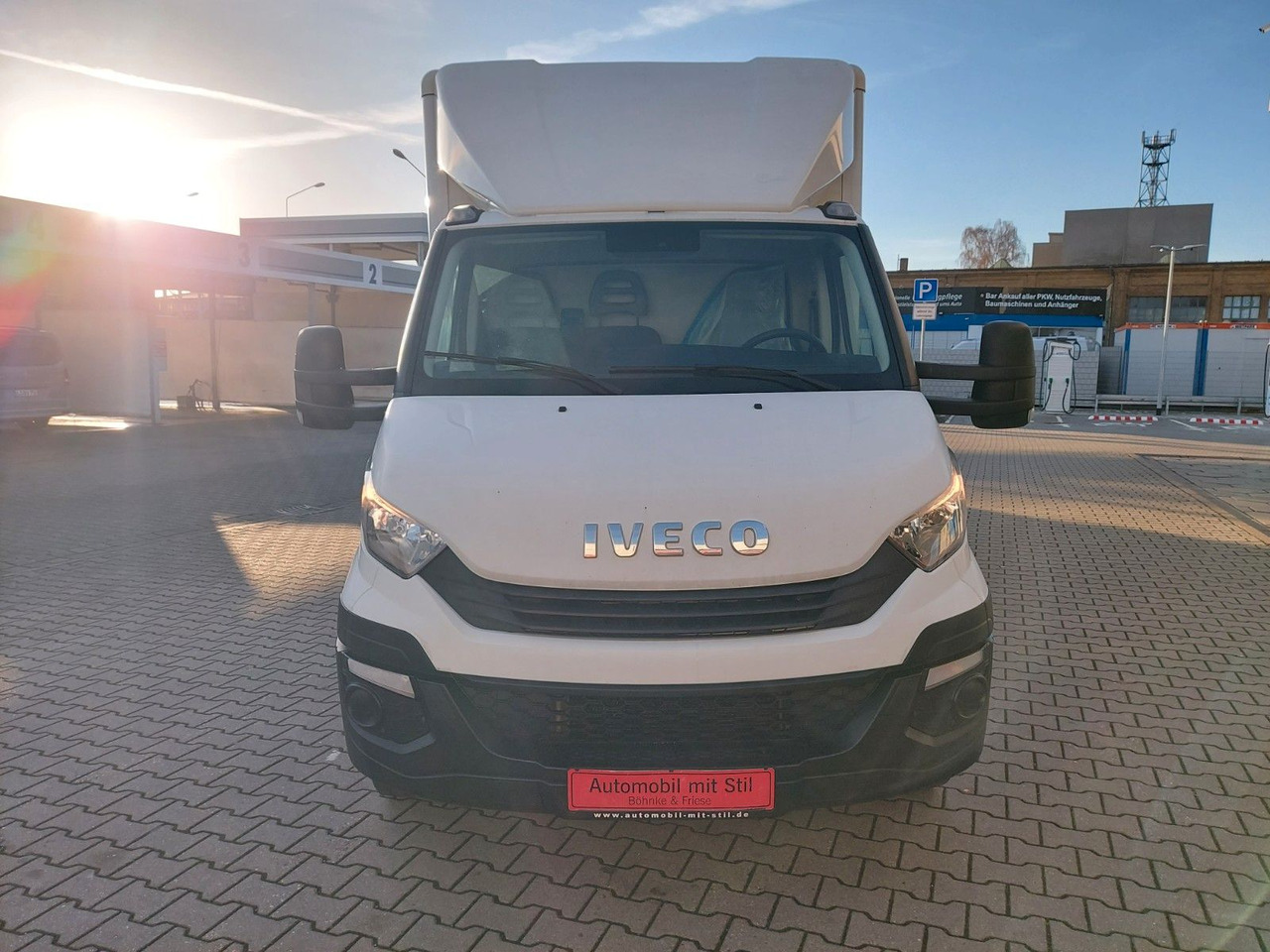 Iveco Daily 35s16 KOFFER LBW KLIMA - Closed box van: picture 5 Iveco Daily 35s16 KOFFER LBW KLIMA - Closed box van: picture 5