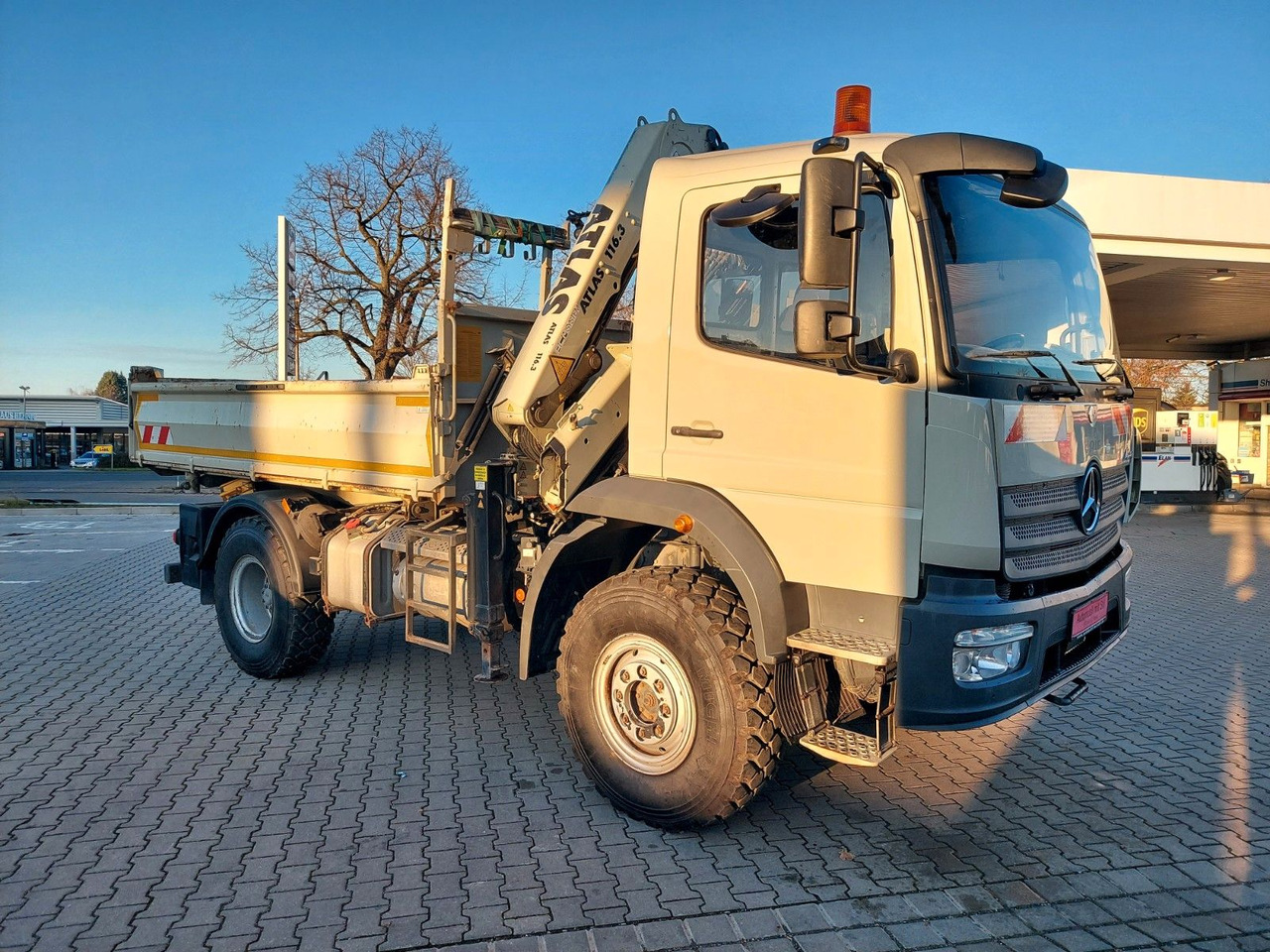 Mercedes-Benz Atego / 1324 MEILLER 4X4 KRAN ATLAS 116.3 Kipper - Tipper, Crane truck: picture 2 Mercedes-Benz Atego / 1324 MEILLER 4X4 KRAN ATLAS 116.3 Kipper - Tipper, Crane truck: picture 2