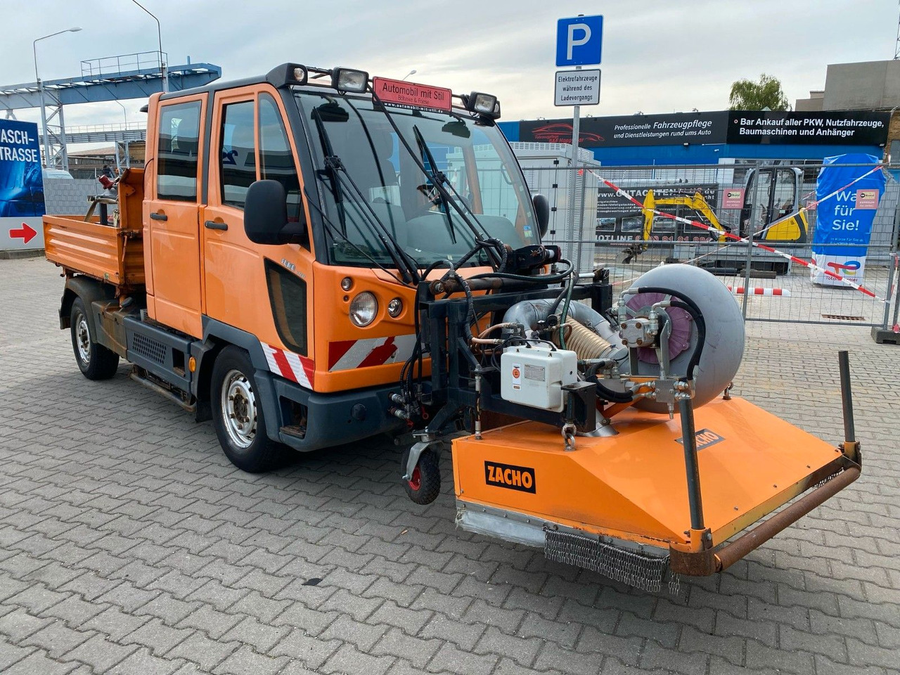Multicar MULTICAR M30 DOKA 4X4 ALLRAD DREIS. KIPPER ZACHO - Tipper van, Combi van: picture 1 Multicar MULTICAR M30 DOKA 4X4 ALLRAD DREIS. KIPPER ZACHO - Tipper van, Combi van: picture 1
