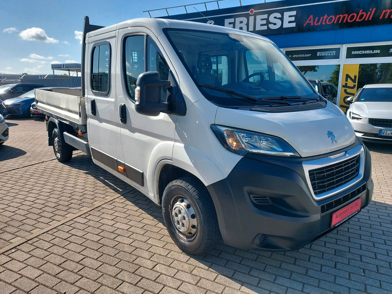 Peugeot Boxer Pritsche Doka. 335 L3 BlueHDi 130 Klima - Open body delivery van, Combi van: picture 1 Peugeot Boxer Pritsche Doka. 335 L3 BlueHDi 130 Klima - Open body delivery van, Combi van: picture 1